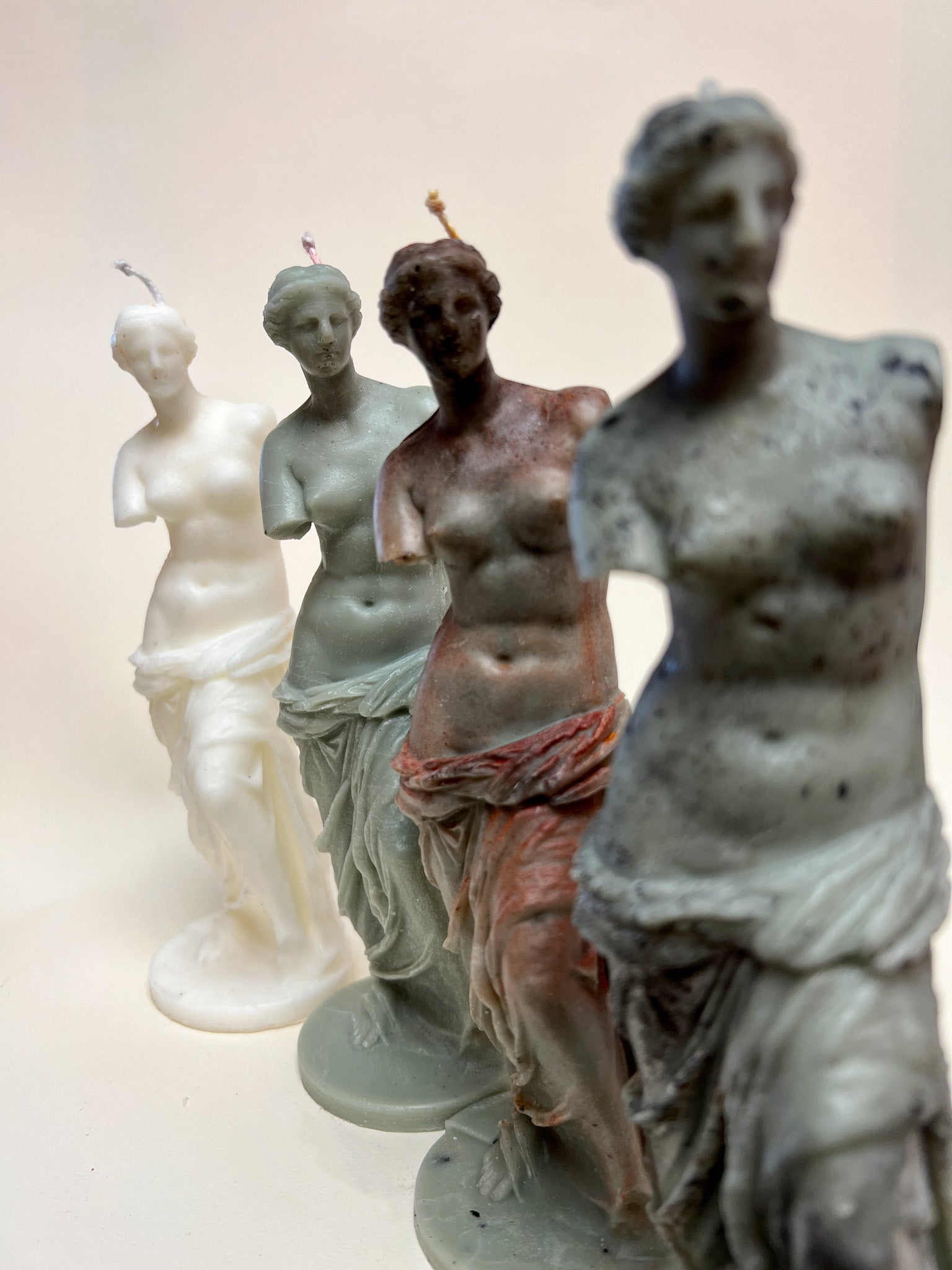 H99402 Venus De Milo Statue - Walmart.com